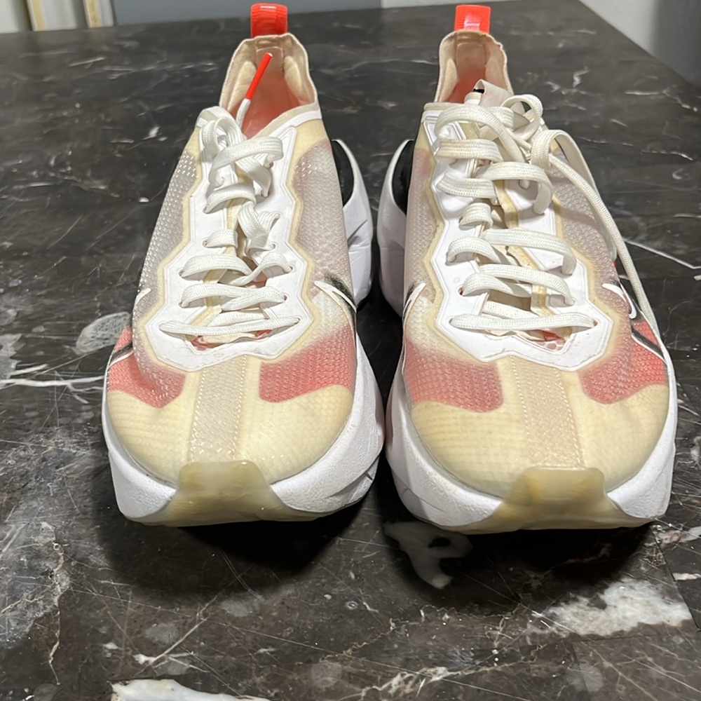 Nike runner - Picture 2 of 5